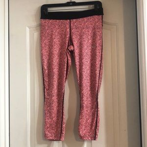 Nike Dri Fit Women’s Crop Leggings Size Medium